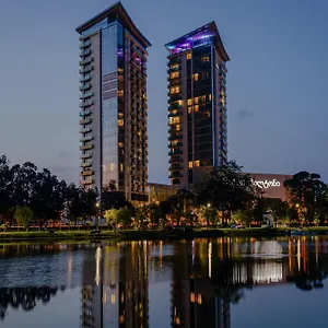 Miramar Luxury Residences מלון
